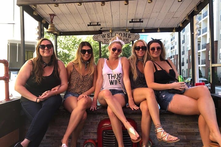 Downtown Nashville Party Wagon: 90-Min 21+ Tractor Tour on Broadway photo 2