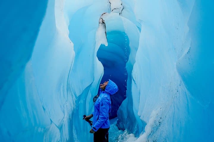 Athabasca Glacier Half-Day: Guided Glacier Hike on the Columbia Icefield photo 6