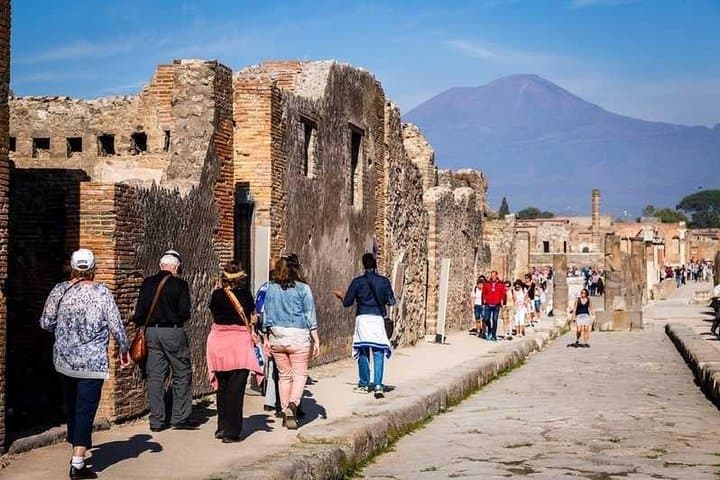Private Rome Highlights & Hidden Gems — 3-Hour Premium Walking Tour