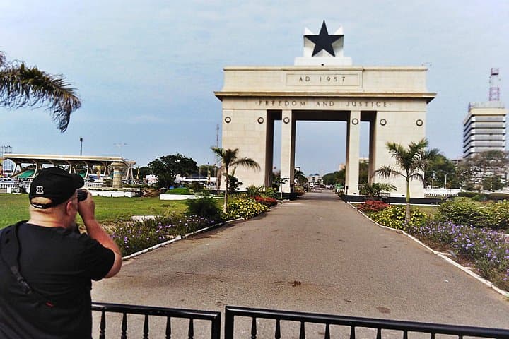 Accra Slave Castle & City Private Tour — Osu Castle, Independence Square & Fantasy Coffins photo 1