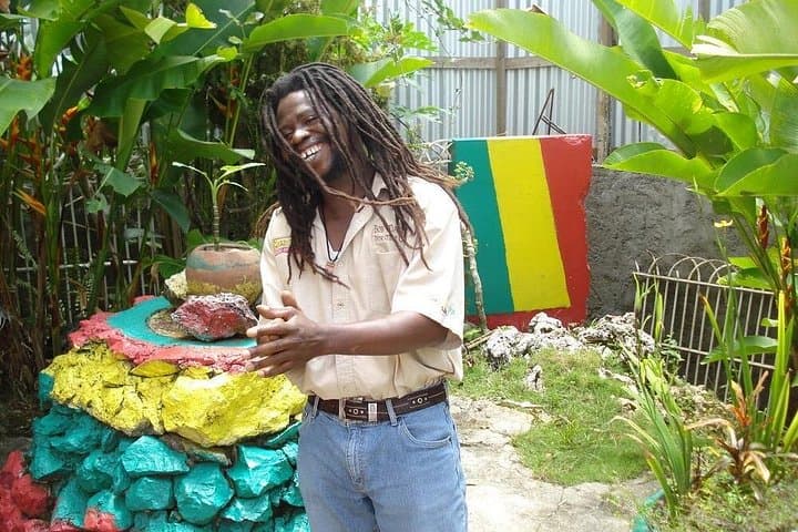 Dunn's River Falls & Nine Mile Bob Marley Tour — Ocho Rios Day Trip photo 3