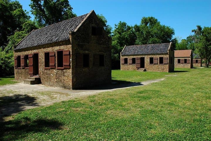 Boone Hall Plantation Tour from Charleston: Guided House, Gardens & Gullah Experience photo 4