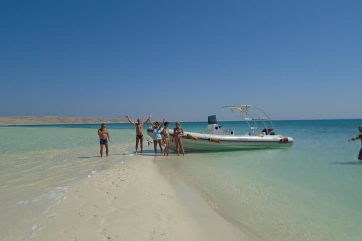 Hurghada Private 2-Hour Speedboat Snorkel & Island Tour photo 3