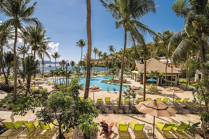 Private St. Thomas Airport Transfer to Wyndham Margaritaville photo 1