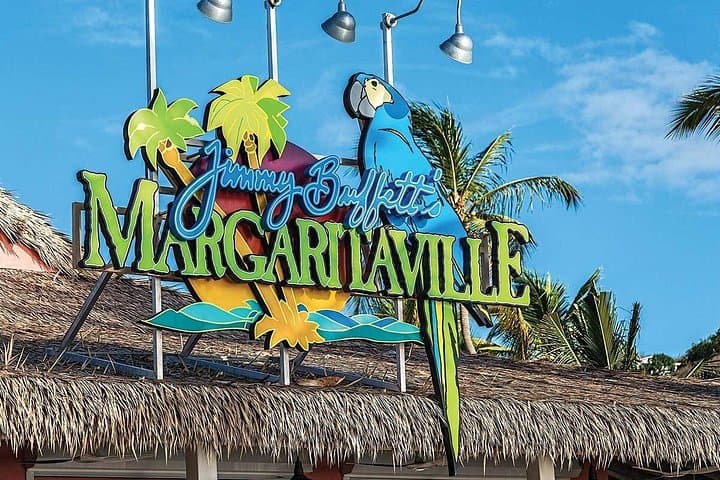 Private St. Thomas Airport Transfer to Wyndham Margaritaville photo 2
