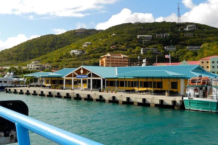Private Airport Transfer to Red Hook Ferry — St. Thomas Shuttle & Custom Tours