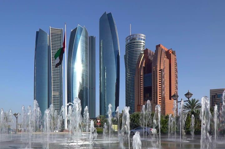 Abu Dhabi City Tour — Sheikh Zayed Mosque, Corniche & Heritage Stops photo 4
