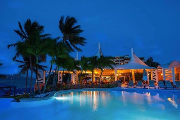 St. Thomas Airport Transfer to The Ritz-Carlton — Private Taxi Guide photo 2