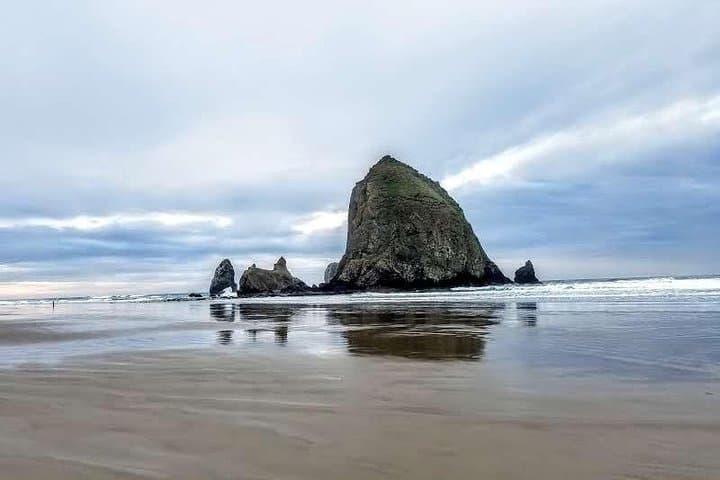 Full-Day Oregon Coast Tour from Portland: Cannon Beach, Haystack Rock, Oswald State Park & Manzanita Cliffs photo 3