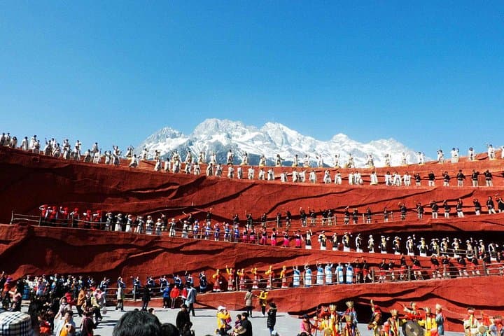 Jade Dragon Snow Mountain & Blue Moon Valley: 1-Day Private Lijiang Highlights Tour