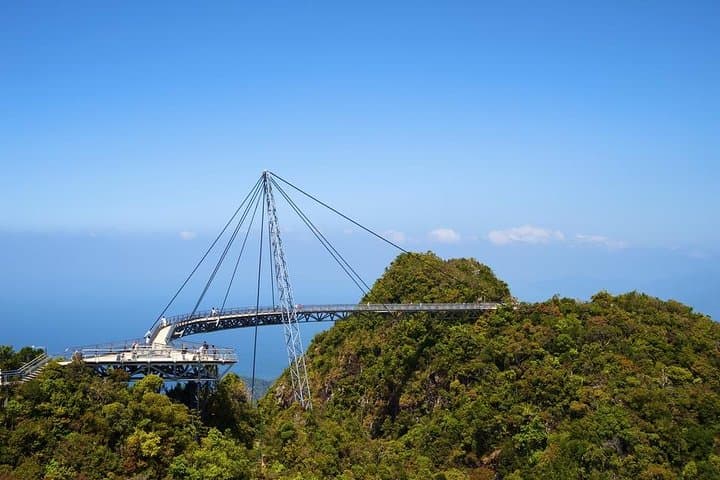 Langkawi SkyBridge Cable Car Tour with 5-Star Buffet Lunch: Skybridge & Eagle Square Guide photo 2