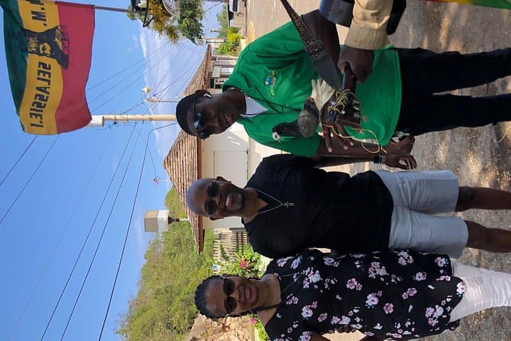 Montego Bay to Dunn's River Falls: Horseback Riding and Waterfall-Climb Day Tour photo 4