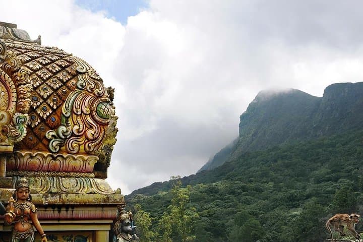 Kandy to Nuwara Eliya Day Trip: Tea Estates, Ramayana Sites & Ramboda Falls photo 3