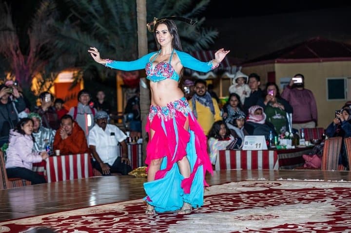 Evening Desert Safari in Dubai: 4x4 Dune Bashing, Dinner & Live Shows photo 4