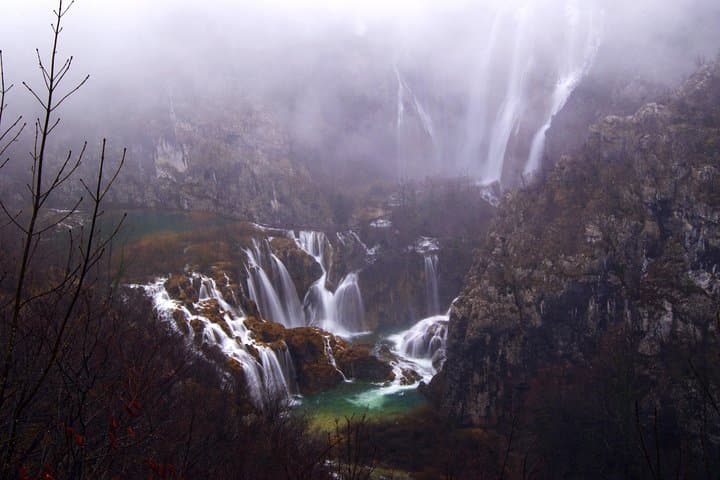 Plitvice Lakes Private Guided Tour from Split — Day Trip to Croatia's Waterfalls & Lakes photo 5