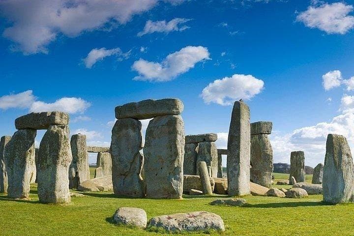 Private Full-Day Tour from London: Windsor, Stonehenge & Bath photo 5