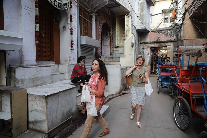 Chandni Chowk Vegetarian Food Walk: Self-Guided Audio Tour in Old Delhi photo 4
