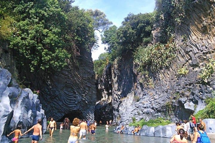 Etna & Alcantara Gorges: Full-Day Volcano, Lava Caves and River Walk photo 4
