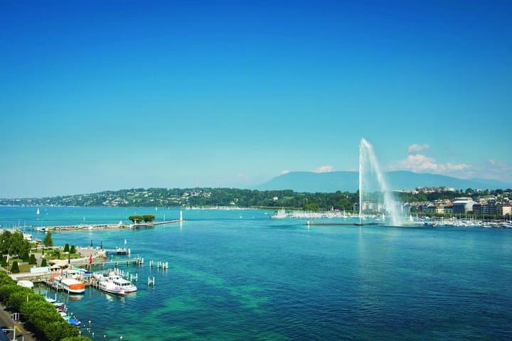 Annecy & Geneva Private Highlights Tour — Lake Annecy to Geneva Old Town in a Day photo 4