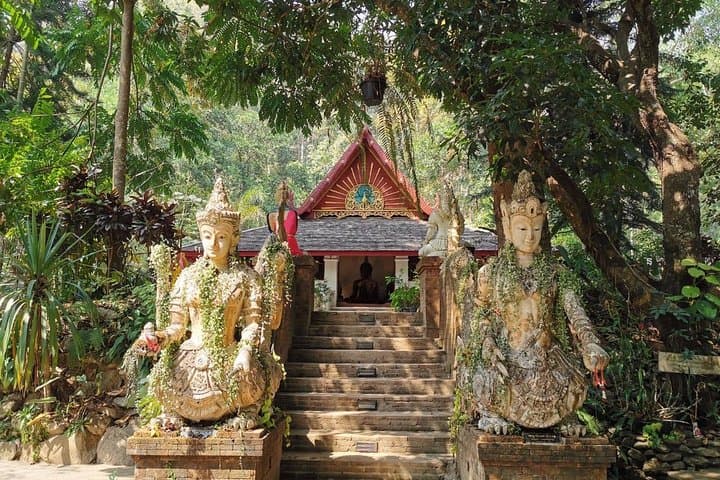 Chiang Mai Temple Viewpoints: Doi Suthep, Wat Chedi Luang & Wat Pha Lat Tour photo 5