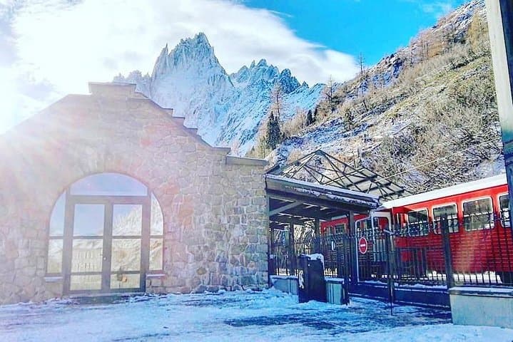 Private Chamonix & Mont Blanc Day Tour — Aiguille du Midi, Mer de Glace & Village Walk photo 2