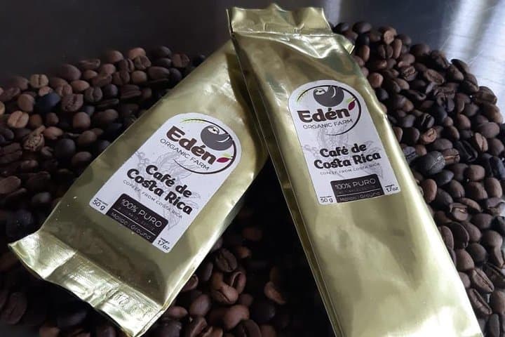 Eden Mocca: Chocolate & Coffee Workshop in La Fortuna photo 2