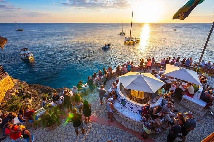Exploring Negril: From Seven Mile Beach to Rick's Cafe photo 3