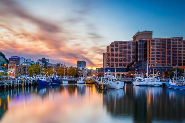 5-Day Guided Tasmania Tour: Hobart to Launceston — Port Arthur, Wineglass Bay & Cradle Mountain