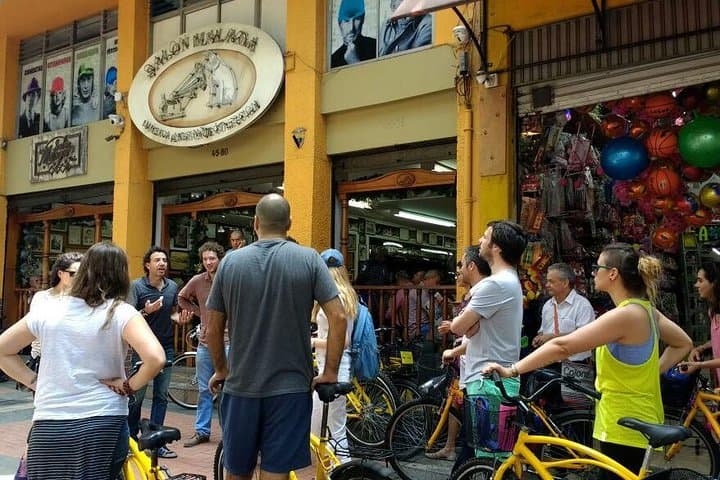 Medellín Bike Tour: Ride Through the City of Eternal Spring photo 2