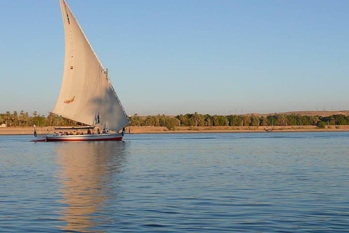Cairo to Aswan: 8-Day Private Nile Cruise, Pyramids & Sleeper Train Experience photo 4