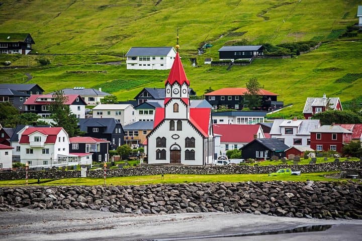 Private Wonders of Vágar Island: Múlafossur, Gásadalur & Trælanípan Day Tour photo 5