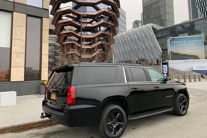 Private SUV Day Trip to Woodbury Common Premium Outlets from NYC photo 2