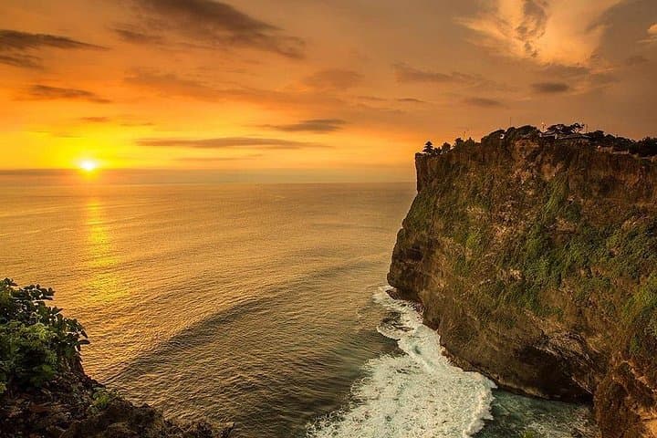 Uluwatu Sunset, Kecak Fire Dance & Jimbaran Seafood: Private Evening Tour in Bali photo 2