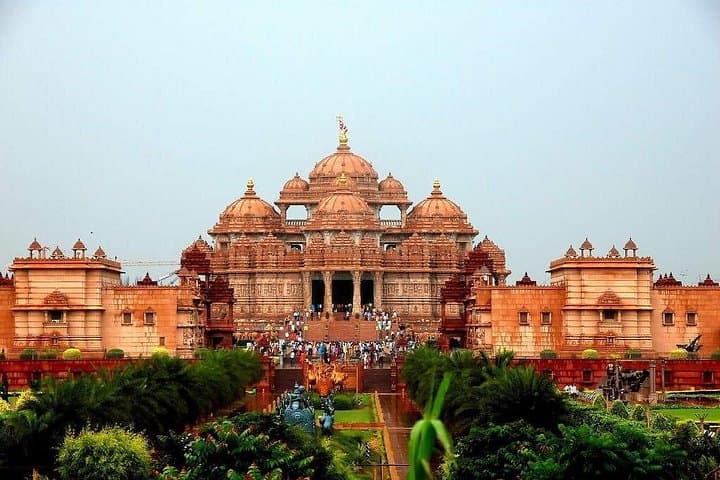 Old and New Delhi: Private Half‑Day or Full‑Day City Tour with Akshardham photo 1