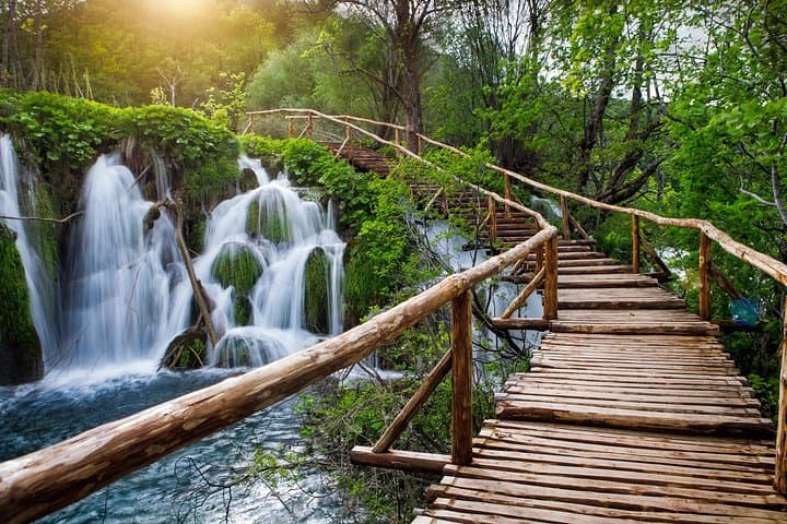 Private Transfer Zagreb to Split with Stop at Plitvice Lakes National Park photo 2