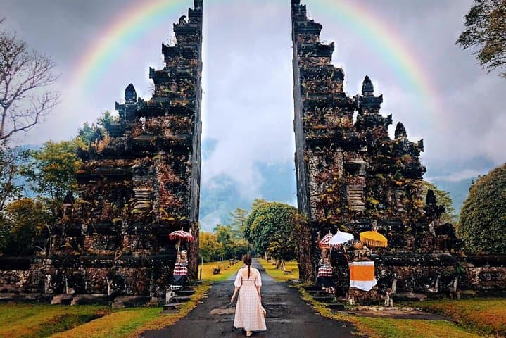 Explore Bali in a Day: Private Kintamani, Tirta Empul & Tegalalang Tour photo 2