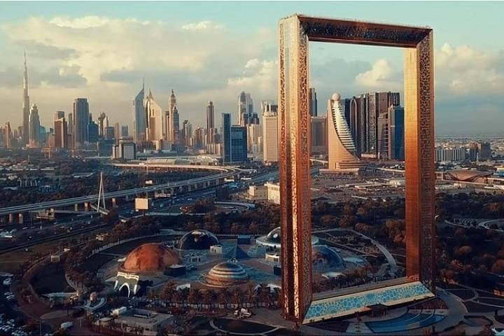 Private Dubai Frame Tour: Panoramic Views from Zabeel Park