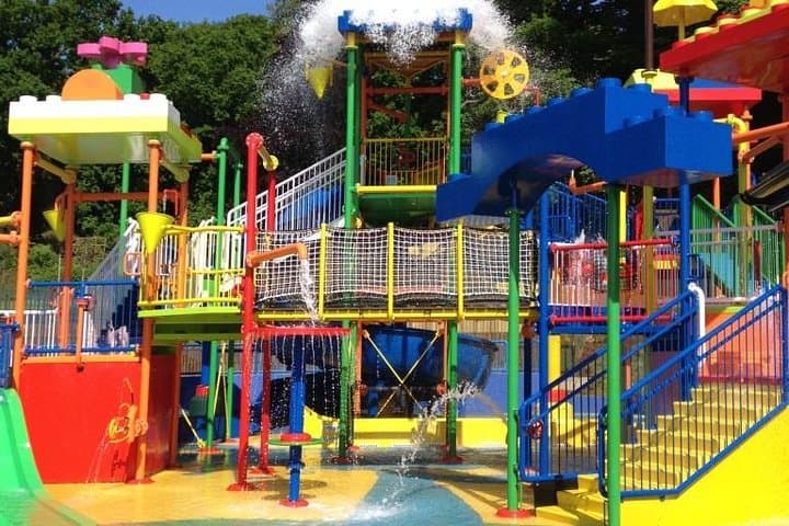 London to Legoland Windsor: Full-Day Private Family Transfer photo 3