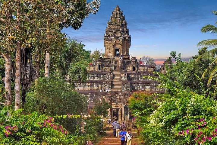 2-Day Private Angkor Wat Tour: Sunrise at Angkor Wat, Angkor Thom & Ta Prohm photo 2