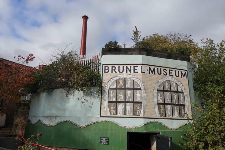 South East London Riverside History: Interactive Walking Game & Self-Guided Tour