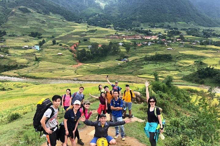 Sapa 2-Day Trek: Cat Cat, Lao Chai & Ta Van Villages from Hanoi