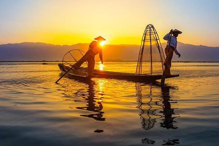 12-Day Myanmar Highlights: Mandalay, Bagan, Inle Lake & Ngapali Beach photo 4