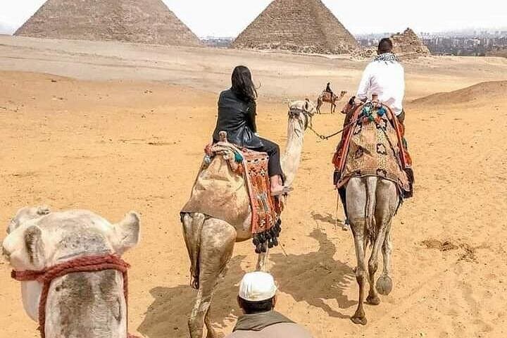 Sunset Camel Ride Around the Giza Pyramids: Evening Camel Safari in Giza photo 4