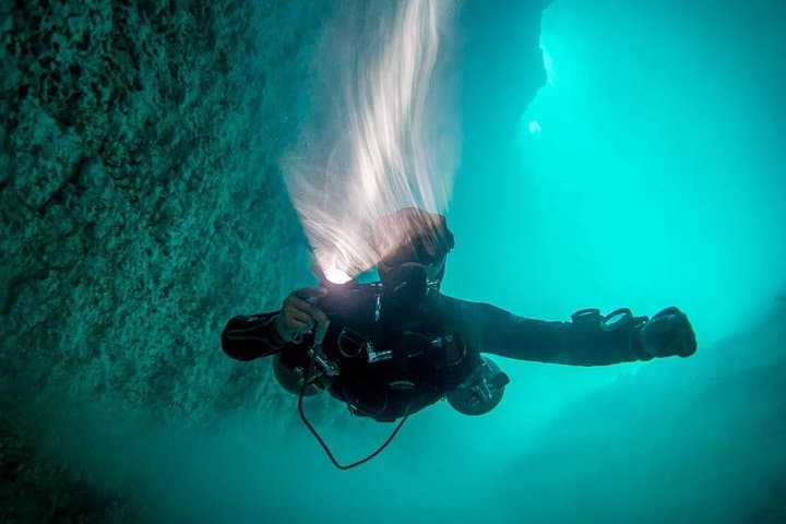 Advanced Cenote Deep Dives in Tulum: Pit & Dos Ojos Cavern Scuba photo 4