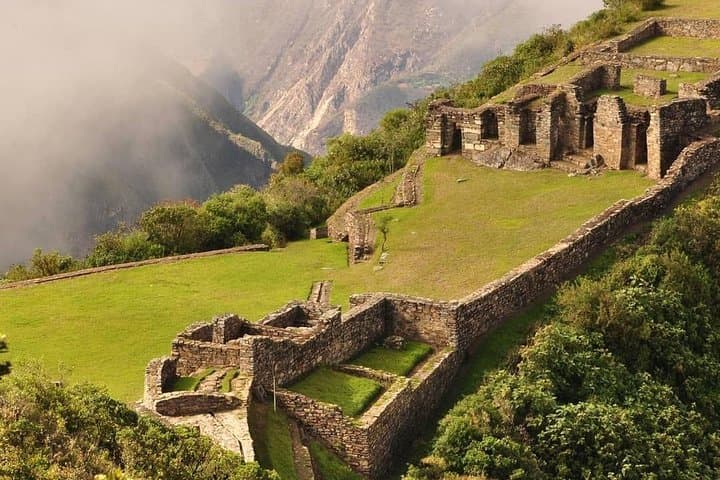 Choquequirao 4-Day Trek: Remote Inca Citadel Above the Apurímac Canyon photo 5