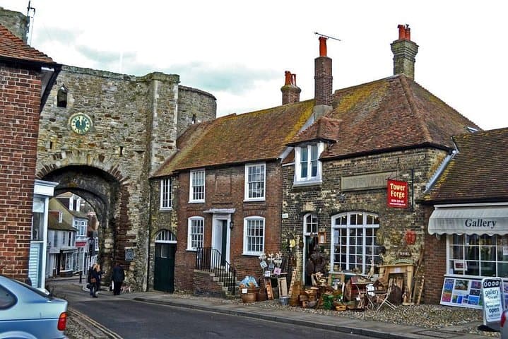 Secrets of Rye: Private Blue Badge Guided Walk of Smuggling, Castles & Historic Inns photo 3