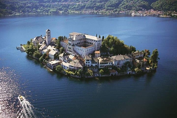 Strolling Orta San Giulio: Lake Orta Walking and Short Cruise