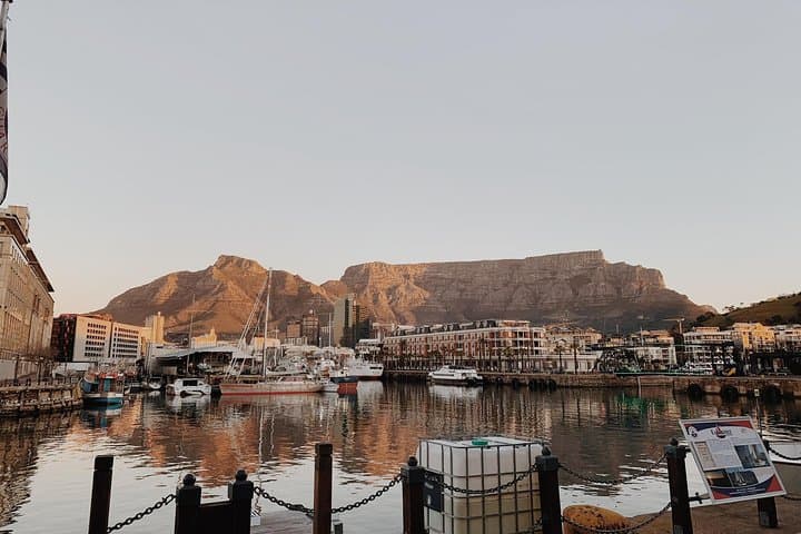 Cape Town in 2 Days: Table Mountain, Robben Island & Cape Peninsula