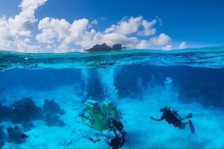 Private Underwater Scooter Tour in Bora Bora: Drive the Lagoon at 3 Meters photo 2