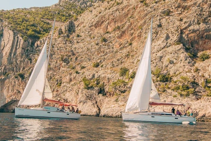 Half-Day Hvar & Pakleni Islands Sailing: Small-Group Comfort Yacht Experience photo 6